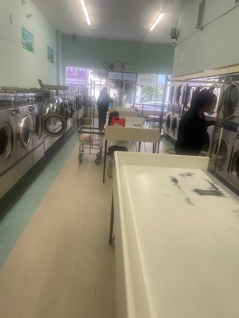 Amybelle's Wash & Dry - Laundromat in CA 94121