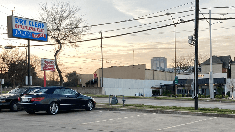 Dry Clean Super Center - Laundromat in Dallas