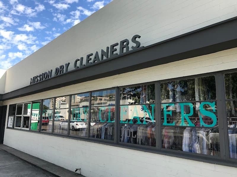 La Mission Cleaners - Laundromat in CA 92103