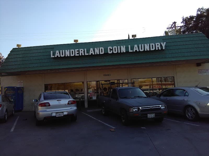 Launderland Coin-Op Laundry - Laundromat in CA 92507