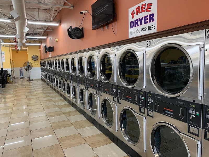 Magic Coin Lavanderia - Laundromat in Dallas