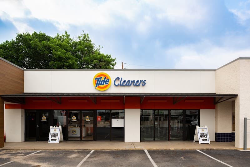 Tide Cleaners - Laundromat in Dallas