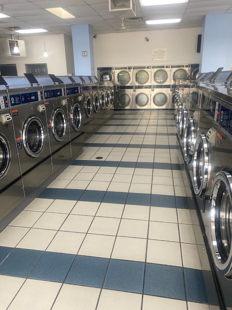 24 Hour Lone Star Laundry - Laundromat in El Paso