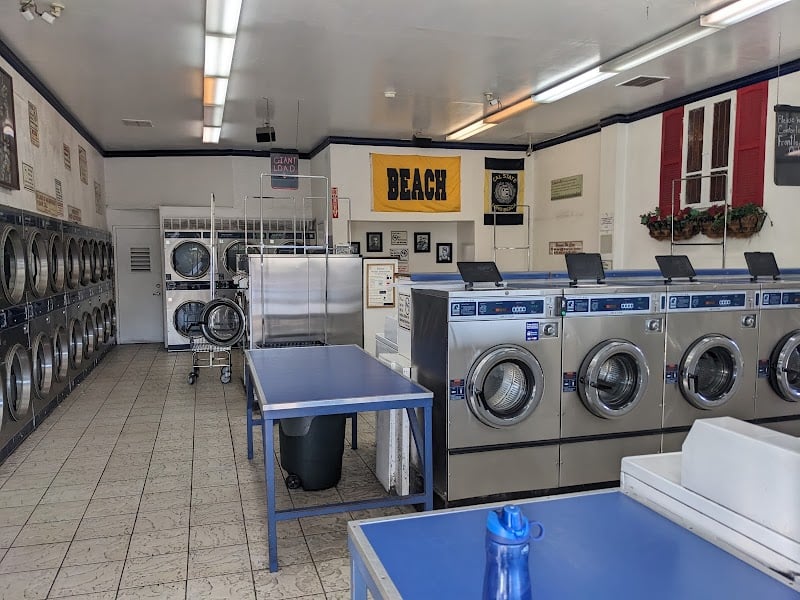 4th & Temple Laundromat - Laundromat in CA 90814