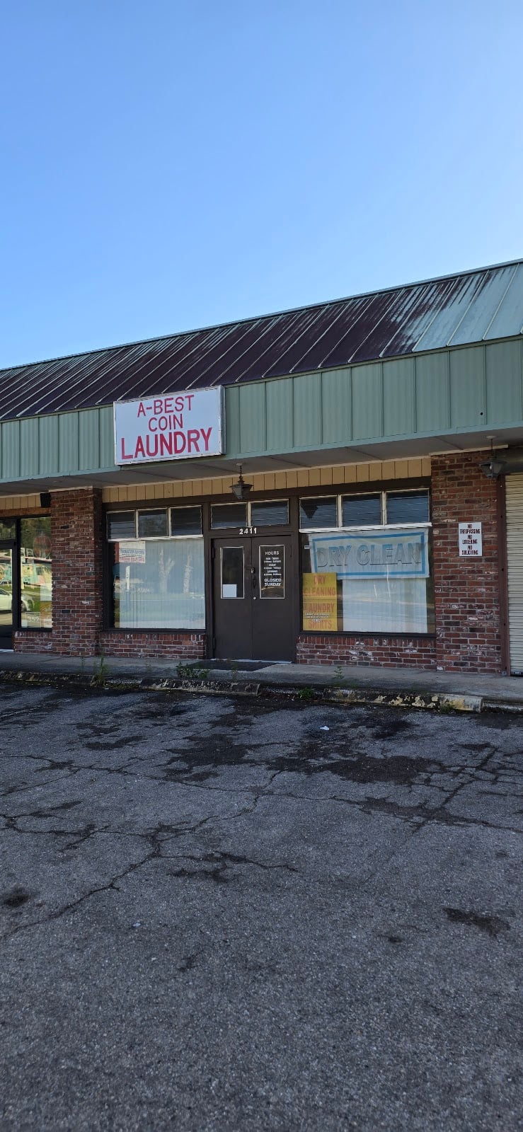 A-Best Coin Laundry & Dry - Laundromat in FL 32608