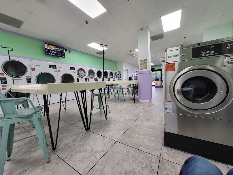 Advance Coin Laundry - Laundromat in FL 32822