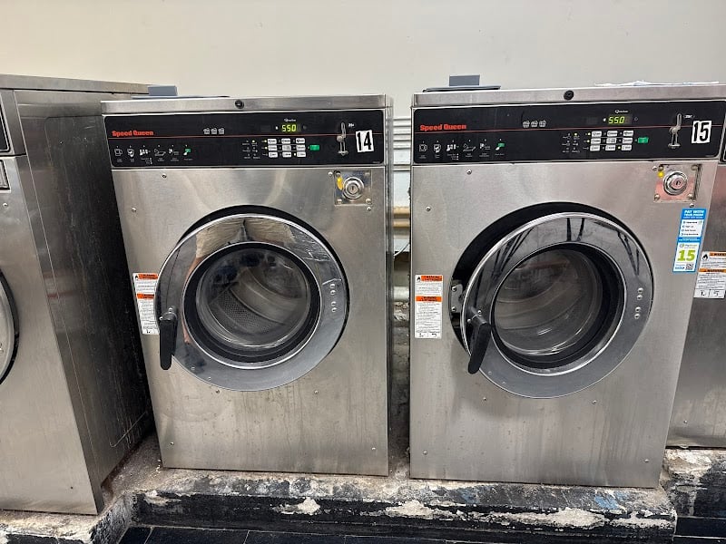 Bayview Downtown Laundry - Laundromat in FL 33701