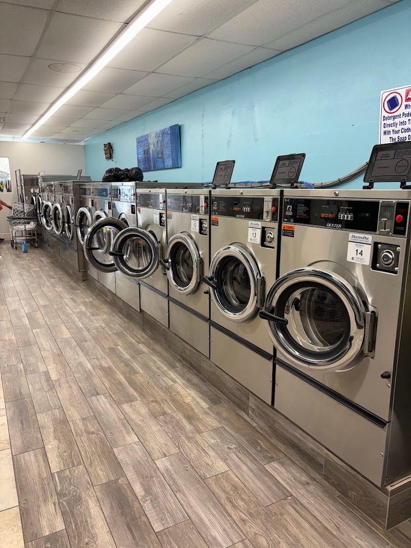 Beachside Laundromat of Indialantic - Laundromat in FL 32903