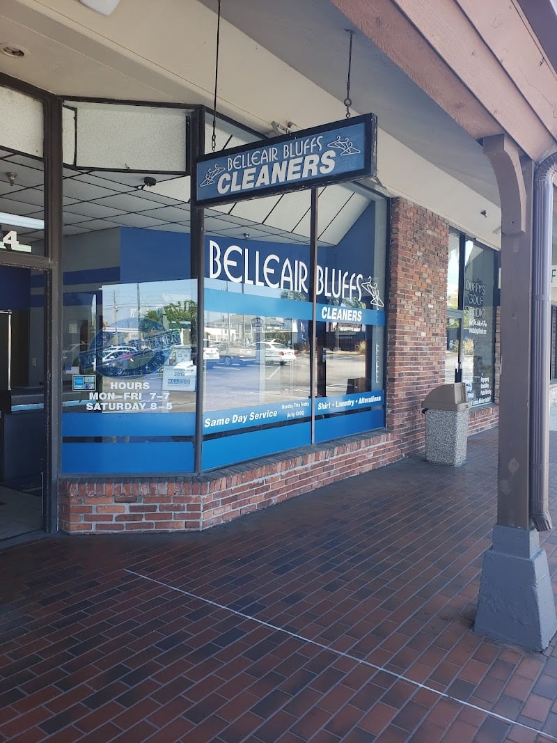 Belleair Bluffs Cleaners - Laundromat in FL 33770