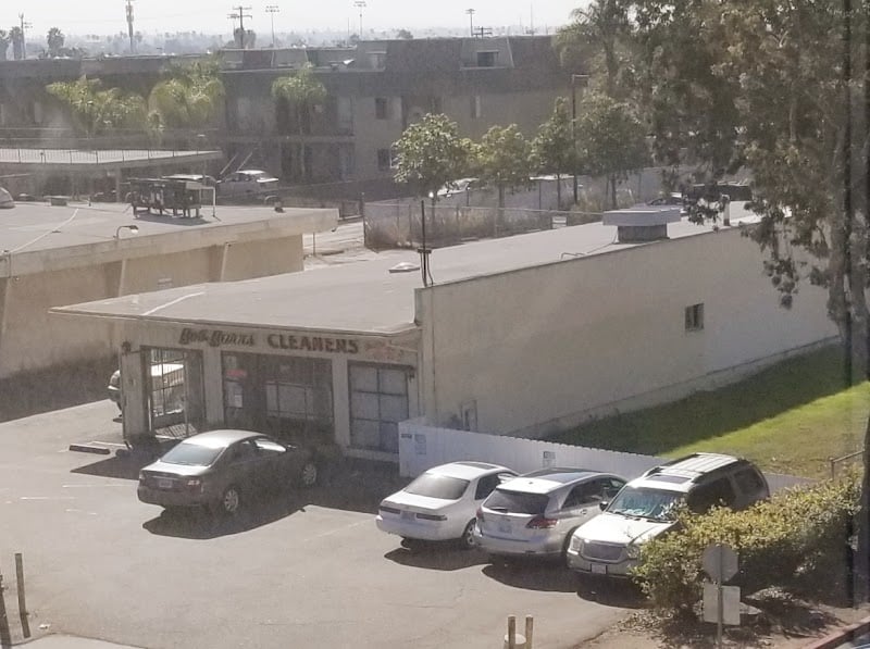 Bob Burns Cleaners - Laundromat in CA 91910