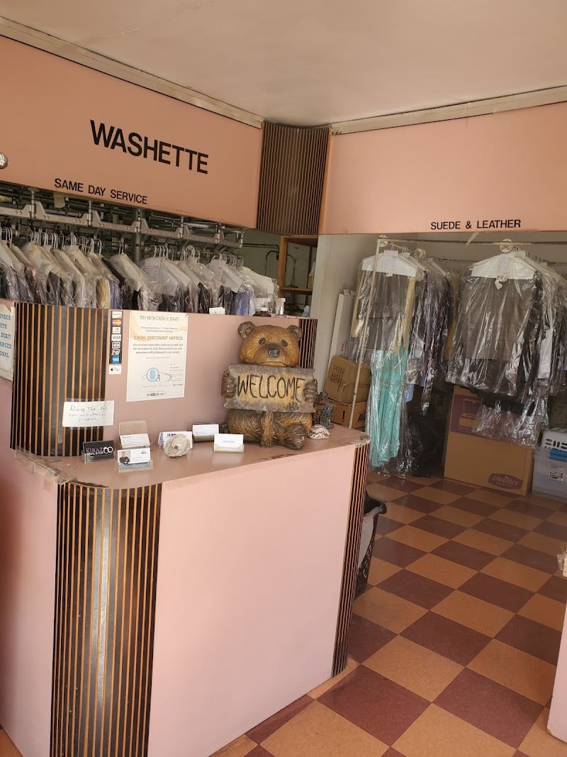 Burbank Washette - Laundromat in CA 91502