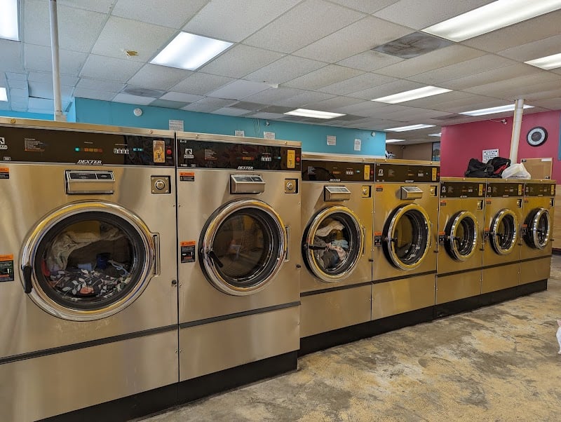 Busy Mamas Laundry - Laundromat in FL 33916