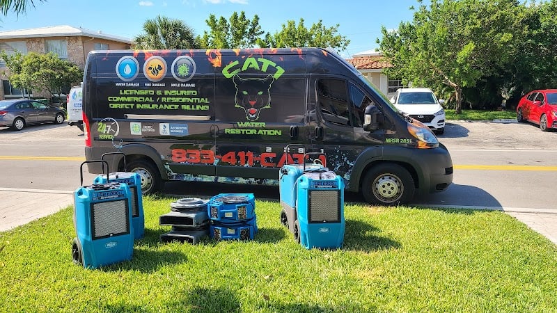 Cat1 Water Restoration - Laundromat in FL 33060