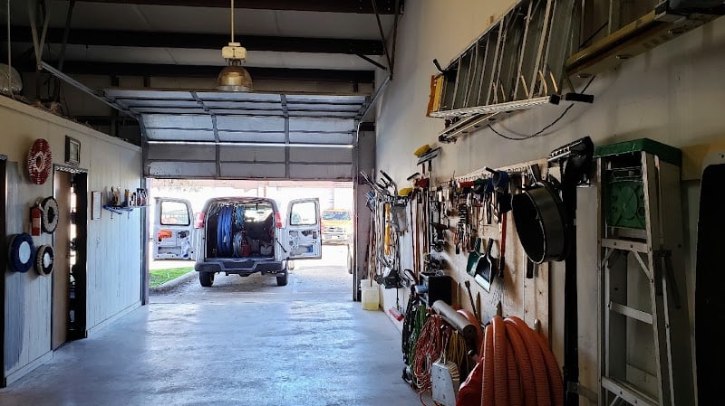 Chris' Mean Green Carpet Cleaning - Laundromat in Pflugerville