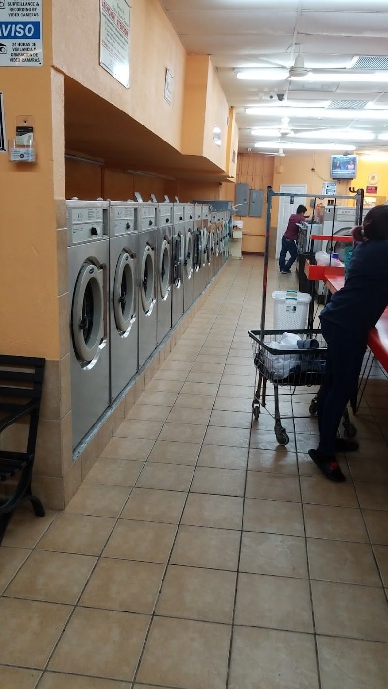 Coin Laundry - Laundromat in FL 33033