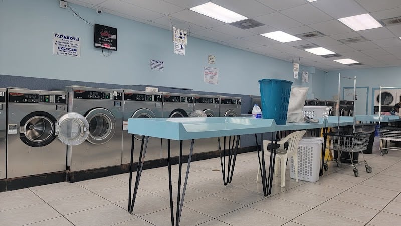 Coin Laundry - Laundromat in FL 33770