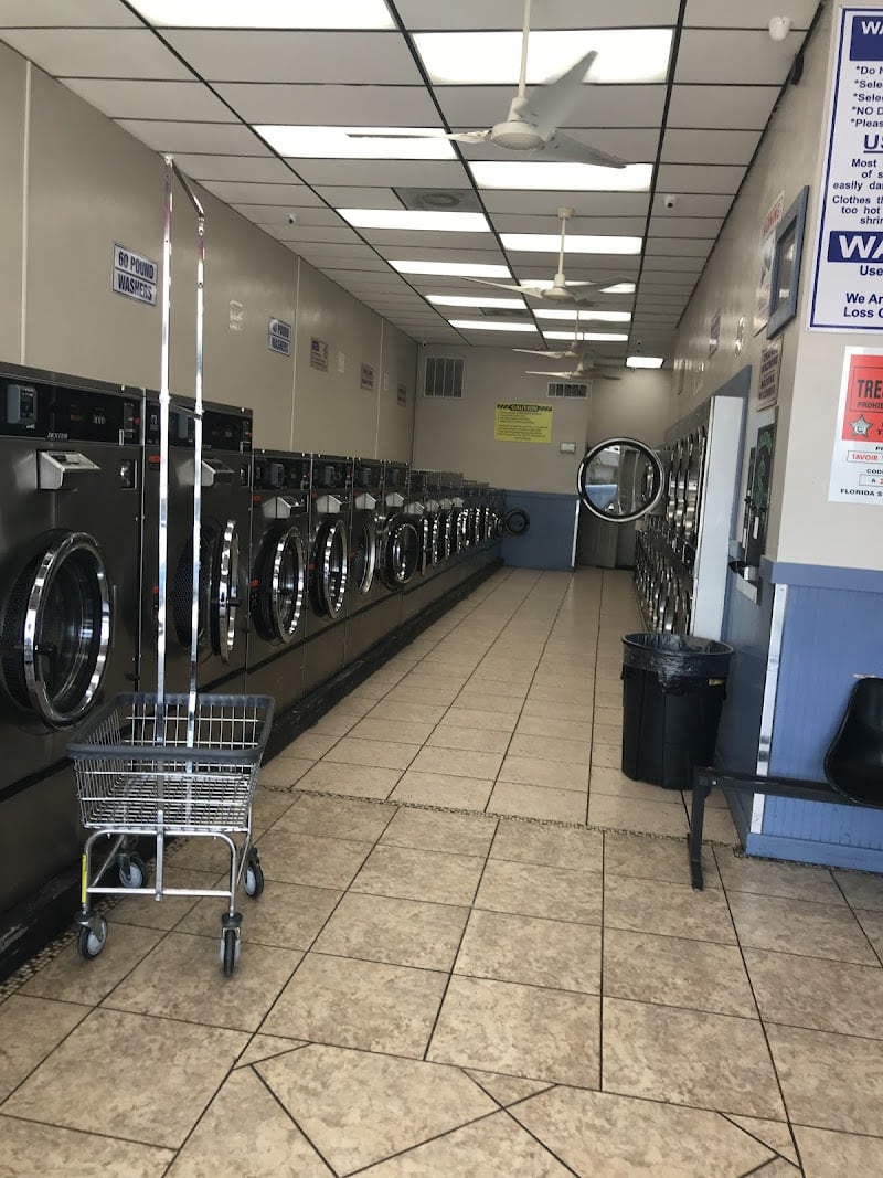 Coin Laundry - Laundromat in FL 33823
