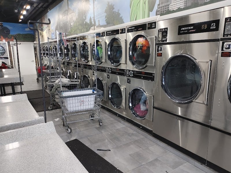 Commercial Blvd Coin Laundry - Laundromat in FL 33334