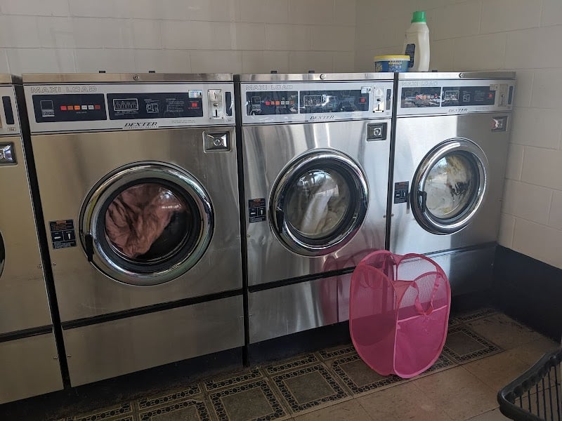 D J Coin Laundries - Laundromat in FL 32609