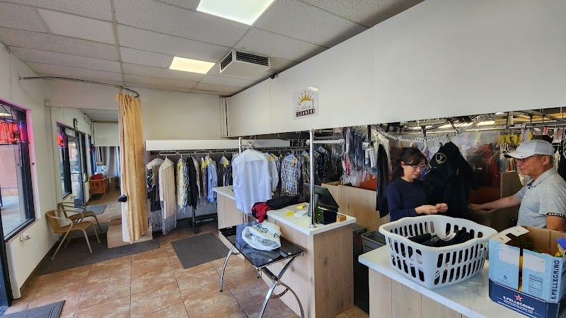 Deluxe 1 Cleaners - Laundromat in CA 92027