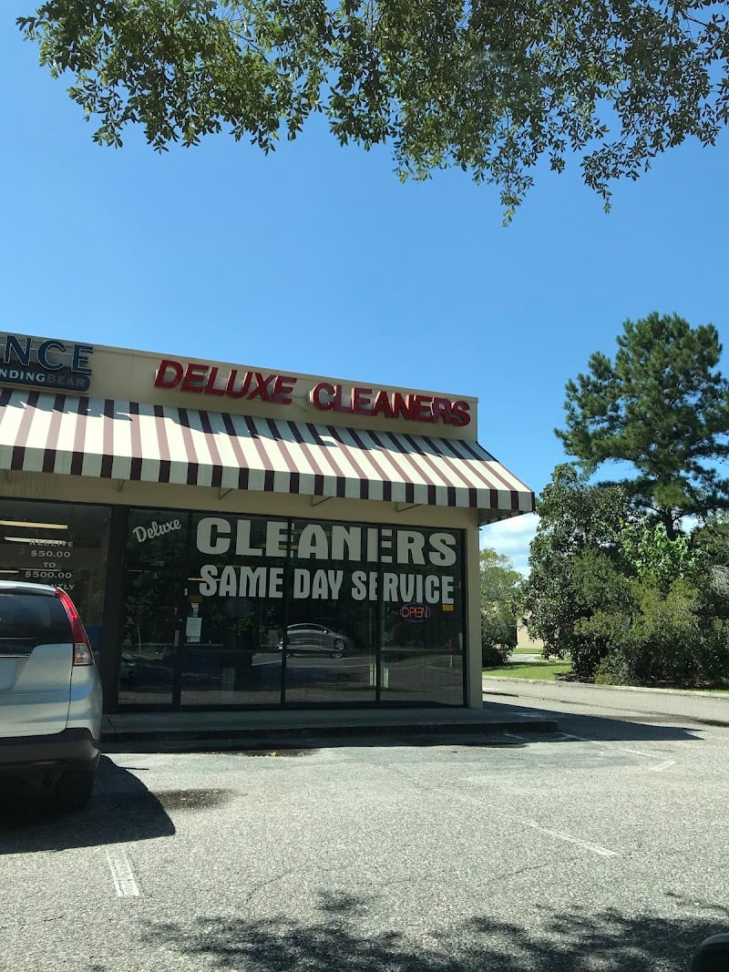 Deluxe Cleaners - Laundromat in FL 32218