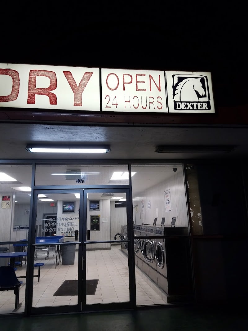 Dexter Coin Laundry - Laundromat in FL 33777