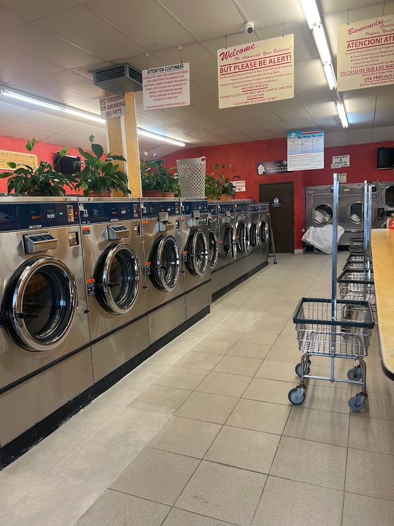 DZLaundry - Bright and Shine - Laundromat in CA 92376