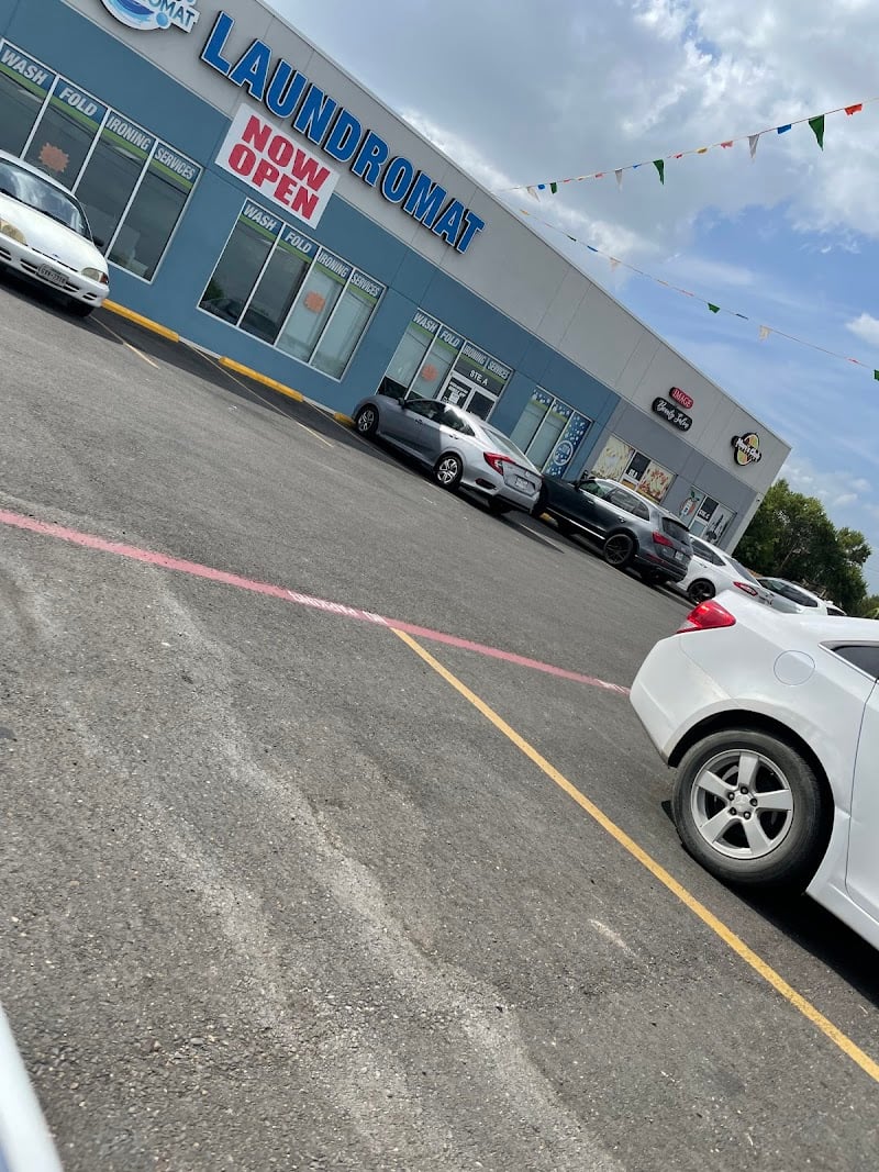 Express Laundromat - Laundromat in TX 78577