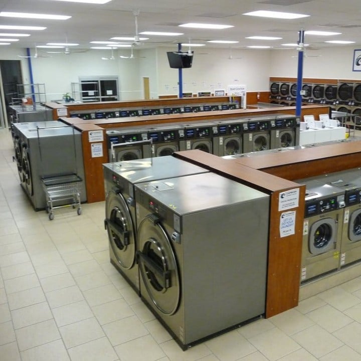 Express Laundry Center Washateria & Laundromat - Laundromat in Spring