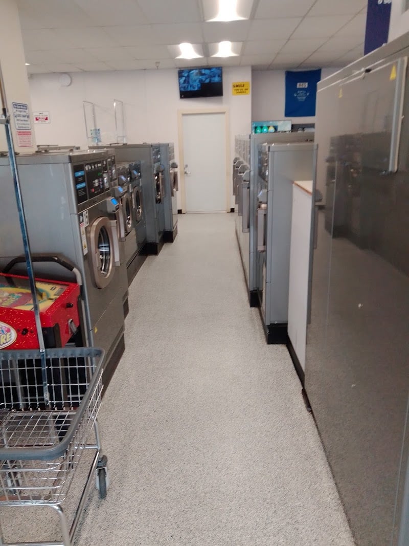 Fairgrounds Laundry - Laundromat in CA 94589