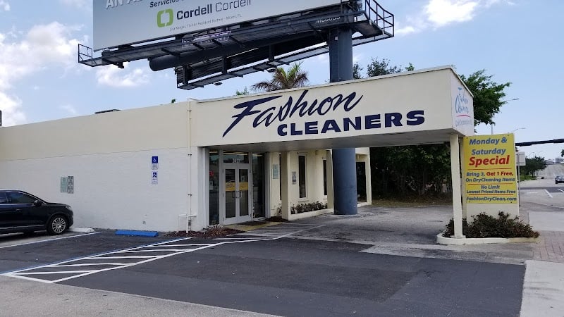 Fashion Cleaners Inc - Laundromat in FL 33312