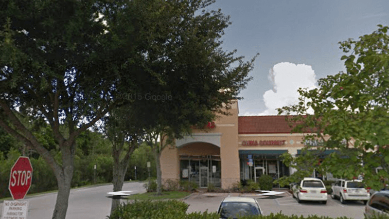Fashion Fresh Dry Cleaners & Alterations - Laundromat in FL 33928