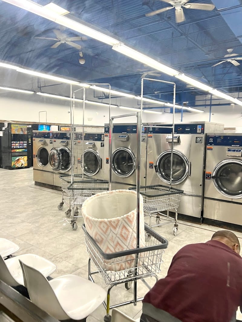 Forest Hill Coin Laundry - Laundromat in FL 33406