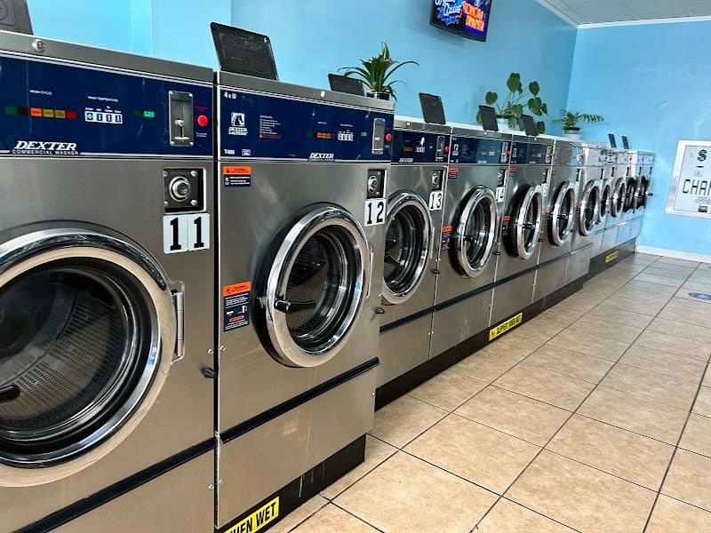 Fraiday's Coin Laundry - Laundromat in CA 93033