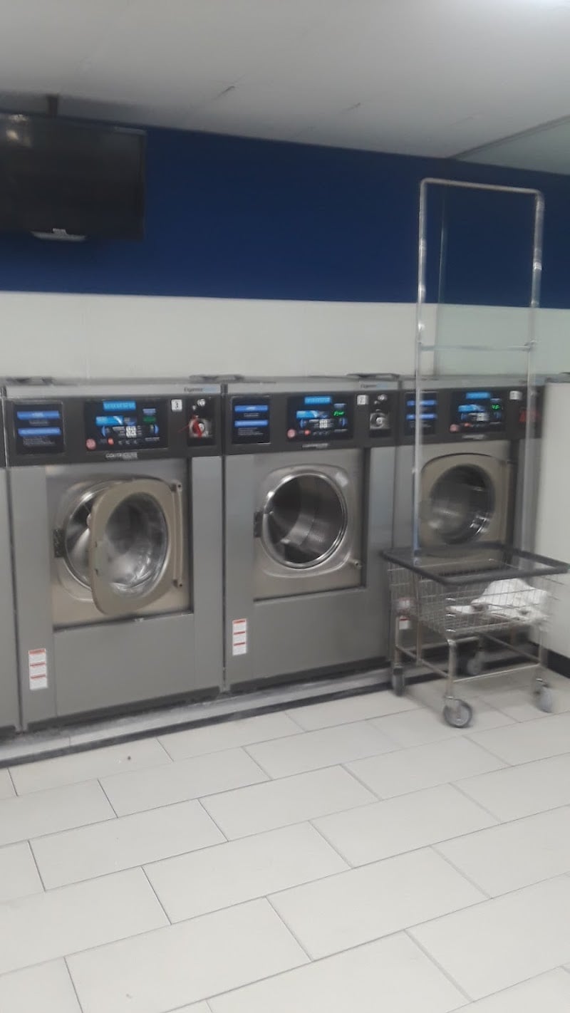 Free Dry Laundromat - Laundromat in CA 92869