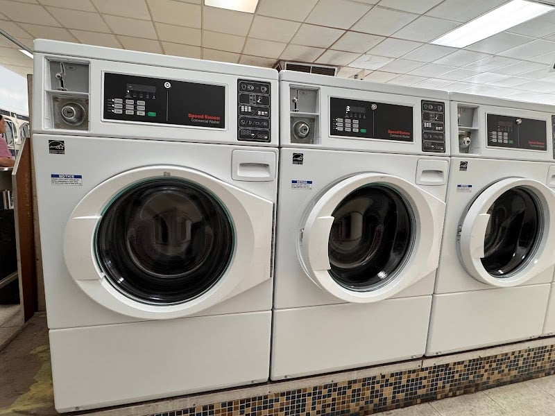 Fresh Wave Laundry - Laundromat in FL 32210