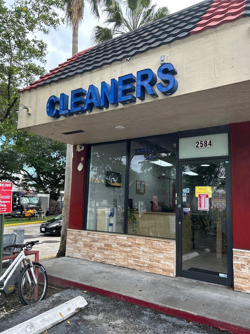 Friendly Dry Cleaners - Laundromat in FL 33180