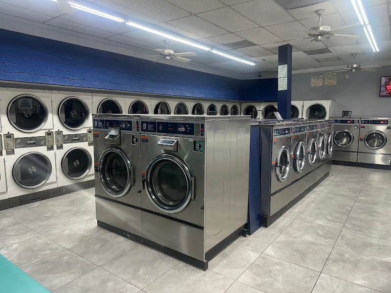 Granada Coin Laundry - Laundromat in FL 33134