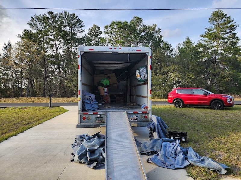 Green Men Moving & Services - Laundromat in FL 34741