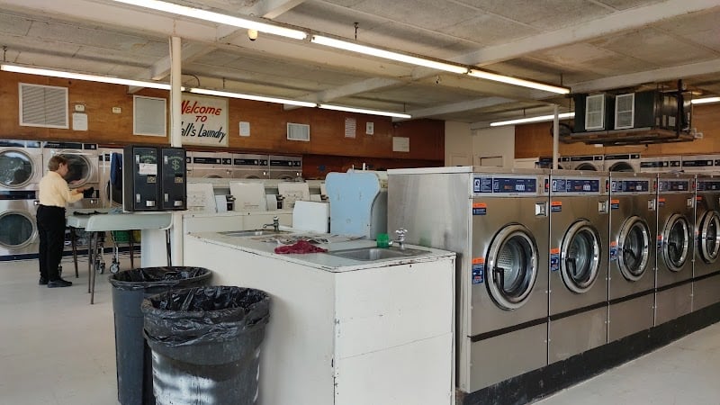 Hall's Laundry - Laundromat in McAllen