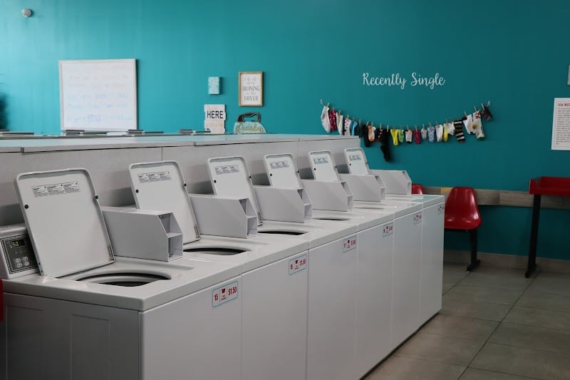 In & Out Laundromat - Laundromat in McAllen