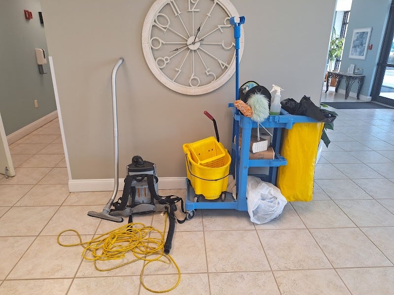 Johnson's Cleaning Service - Laundromat in FL 32117