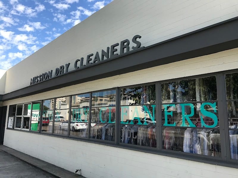 La Mission Cleaners - Laundromat in CA 92103