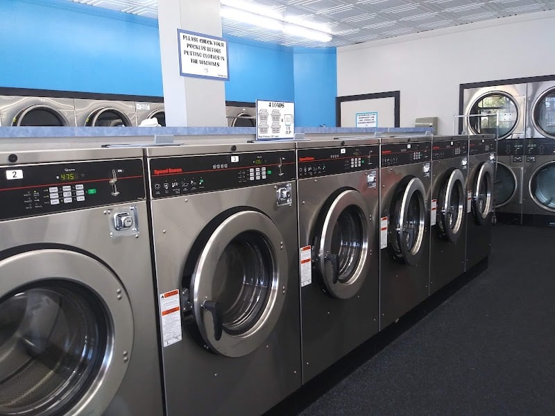 Launderland - Laundromat in CA 91202