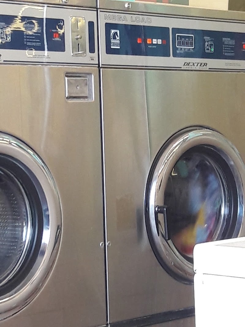 Launderland Coin Laundry - Laundromat in CA 93033