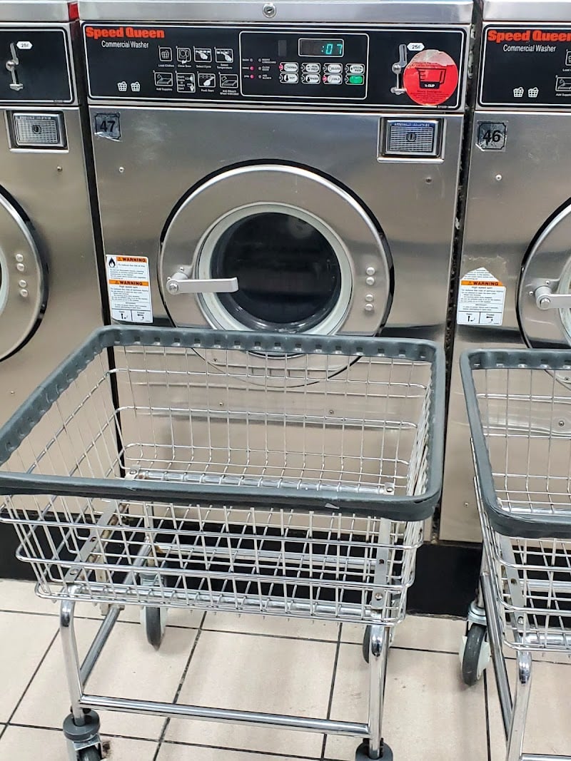Laundromart - Laundromat in FL 33823