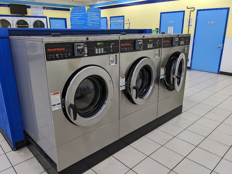 Laundromart Northgate - Laundromat in FL 32810