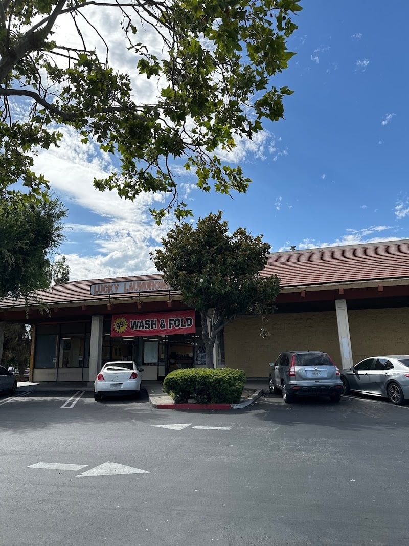 Lucky 7 Laundromat - Laundromat in CA 95122