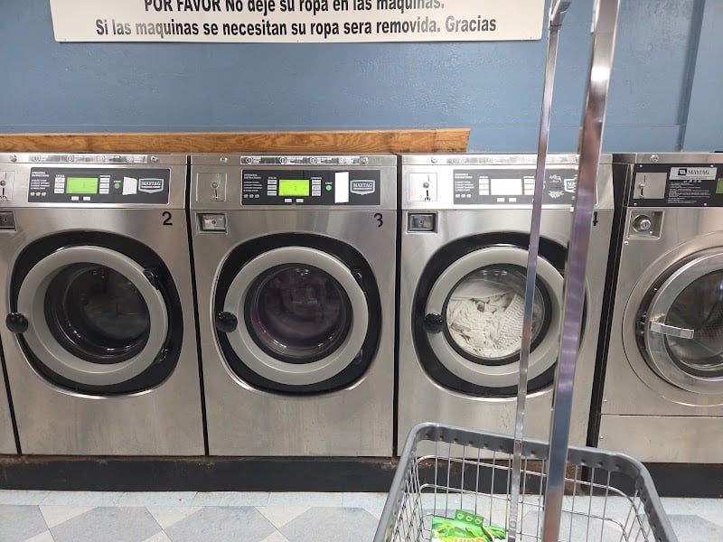 Main Street Laundromat - Laundromat in Vidor