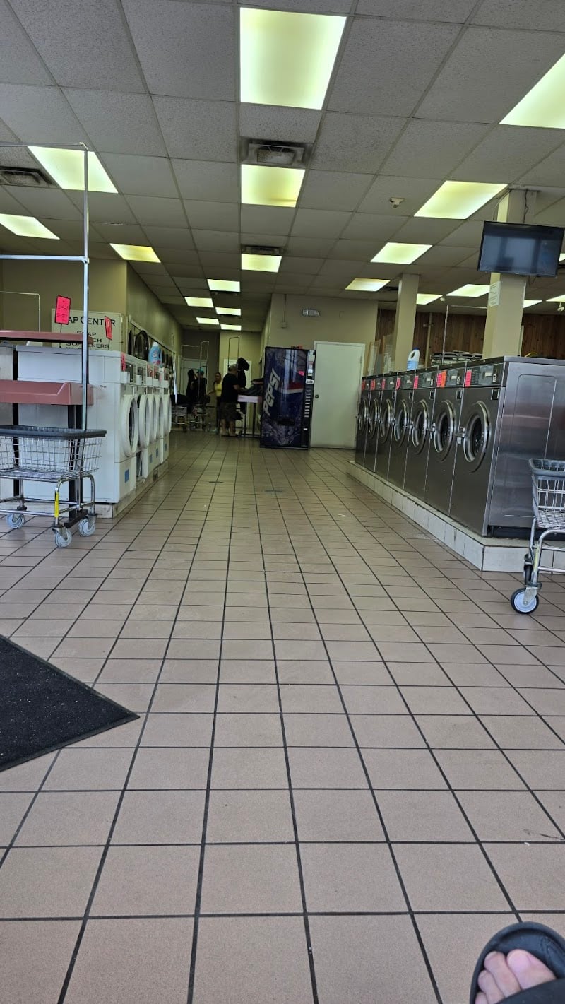 MIAMI COIN LAUNDRY - Laundromat in FL 33139